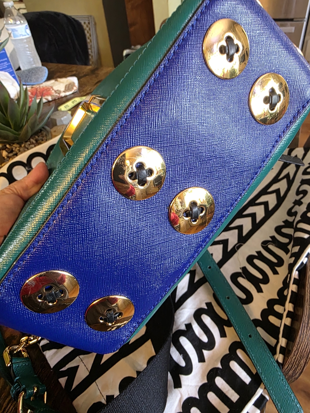 Marc Jacobs PACKSHOT BUTTONS Mini Backpack - Picture 10 of 12